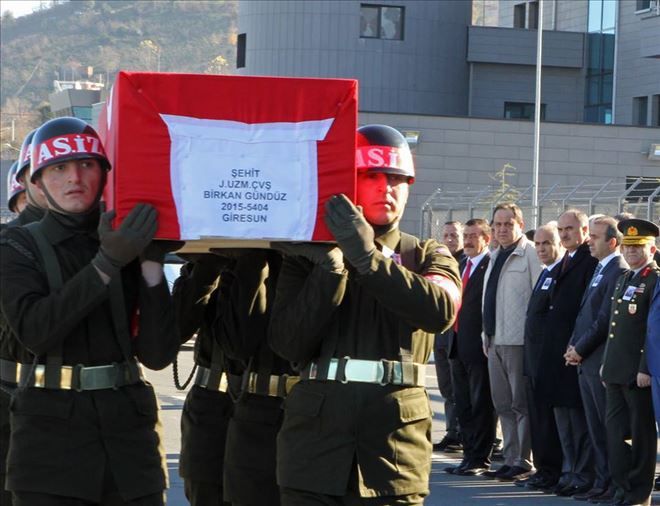 Giresun şehidine ağlıyor?