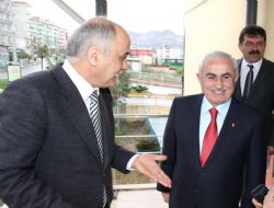 Şahin, sözünü unuttu!