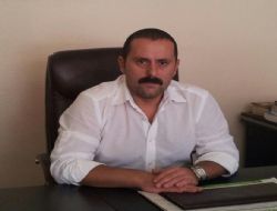 Akar büyük düşünüyor